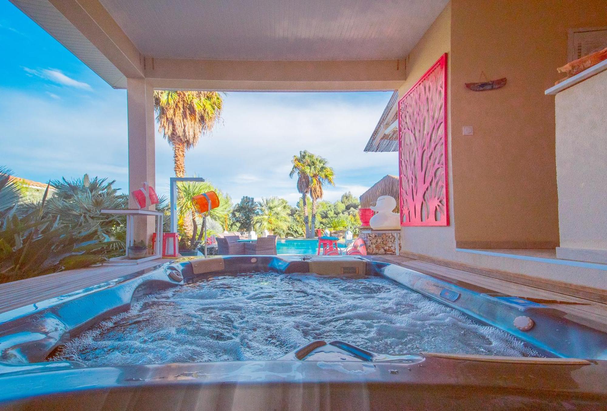 Bed and Breakfast Escapades Lointaines Perpignan Exterior foto