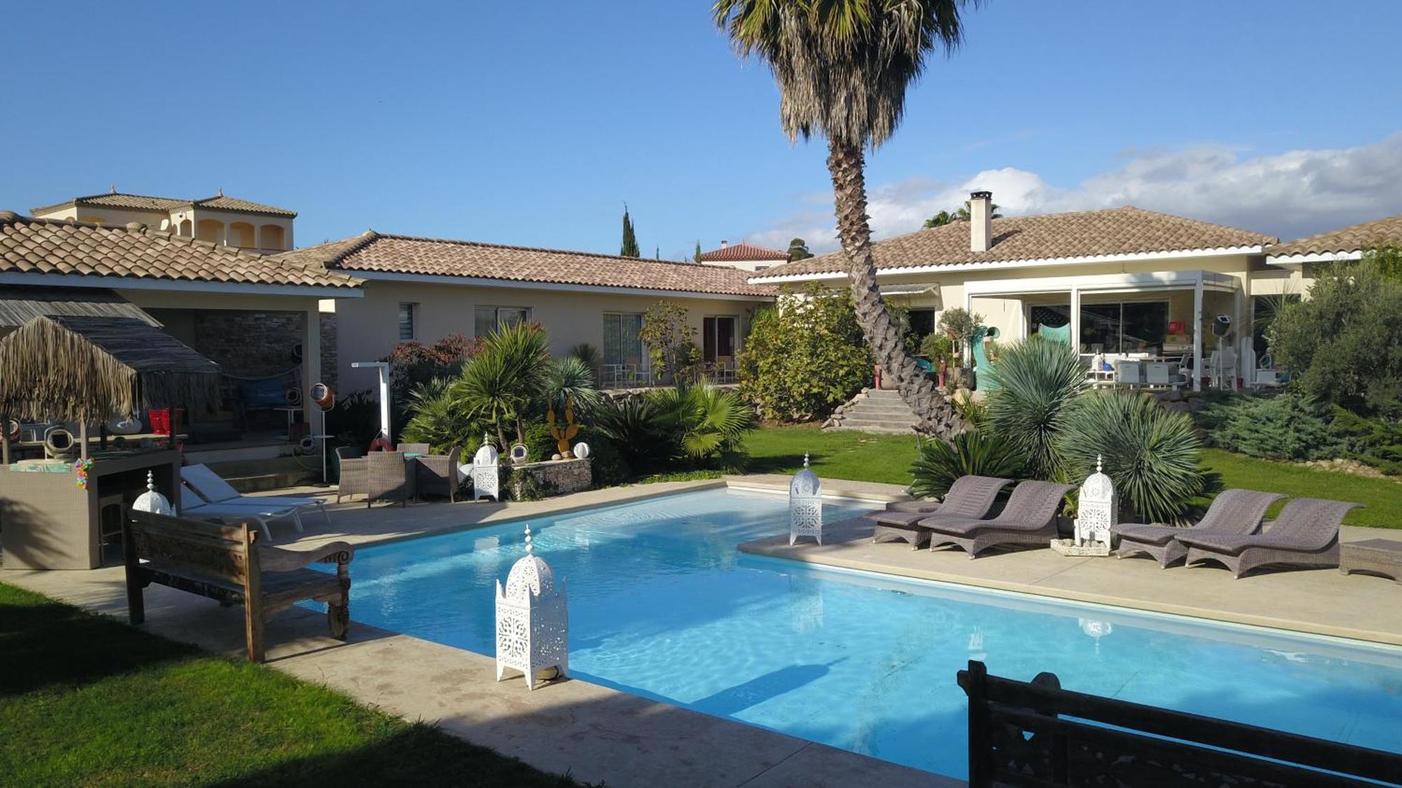 Bed and Breakfast Escapades Lointaines Perpignan Exterior foto