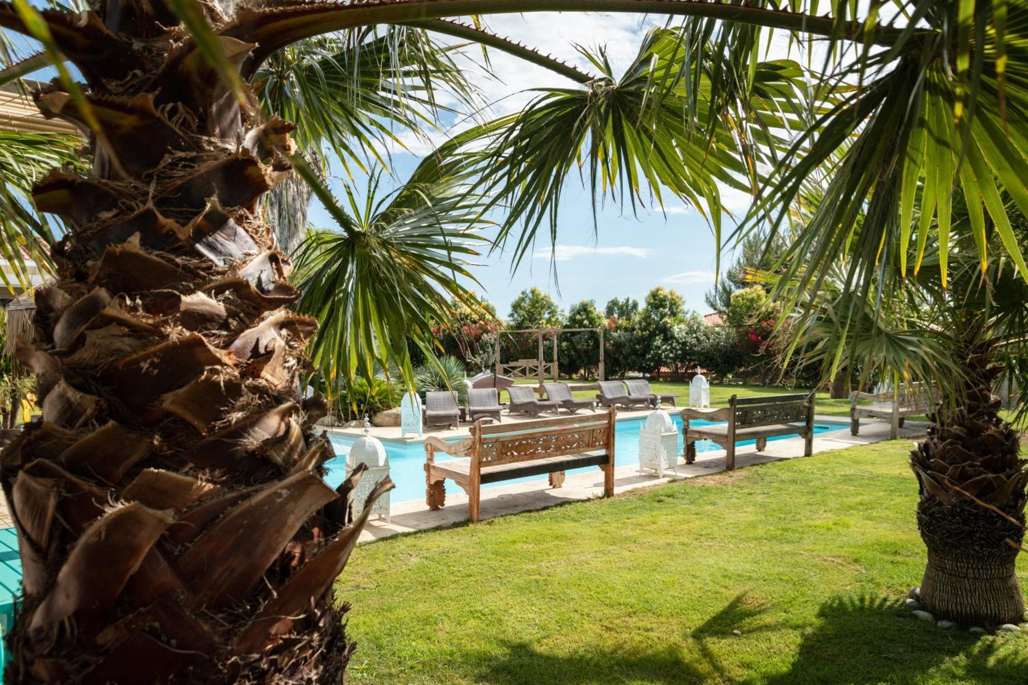 Bed and Breakfast Escapades Lointaines Perpignan Exterior foto